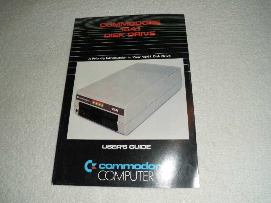 Commodore 64 completo com leitor e drive / portes incluídos