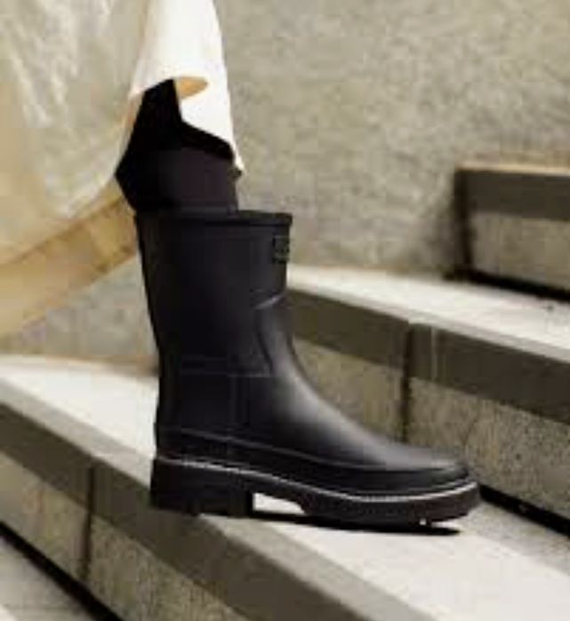 36 black Hunter Boots Chelsea refined stitchs, novo a estrear