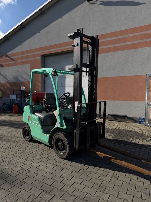Wózek widłowy Mitsubishi FG25N