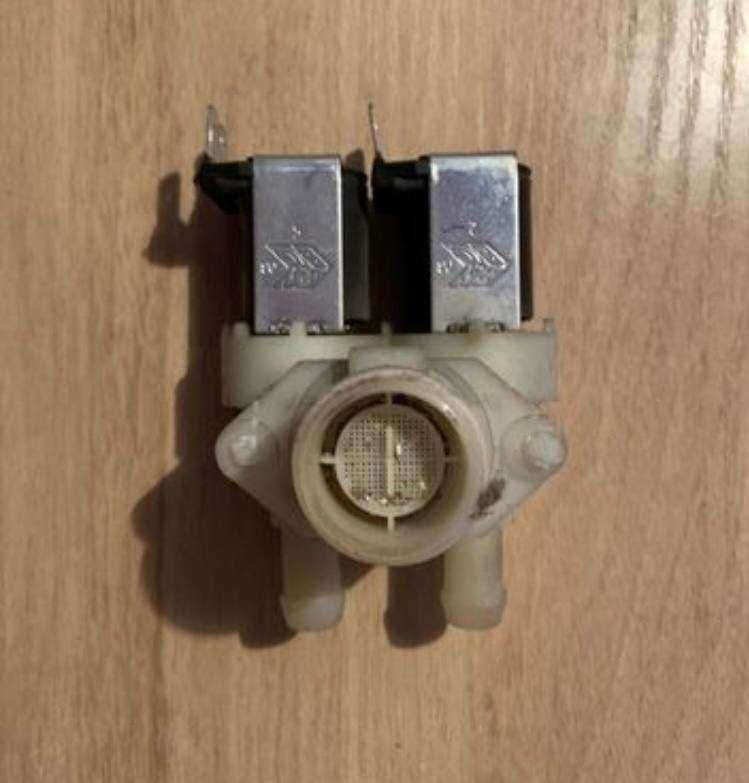 Подвійний клапан від пральної машини ARDO FLS80E