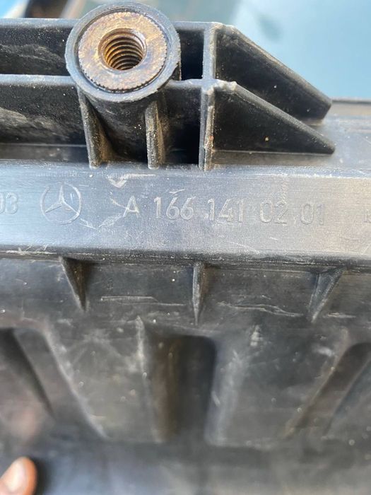 Впускний колектор Мерседес а клас w168 A 166 141 02 01 цілий рівний