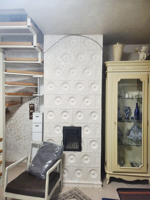 Здається в оренду кухня студія та спальня по вул.Окружна