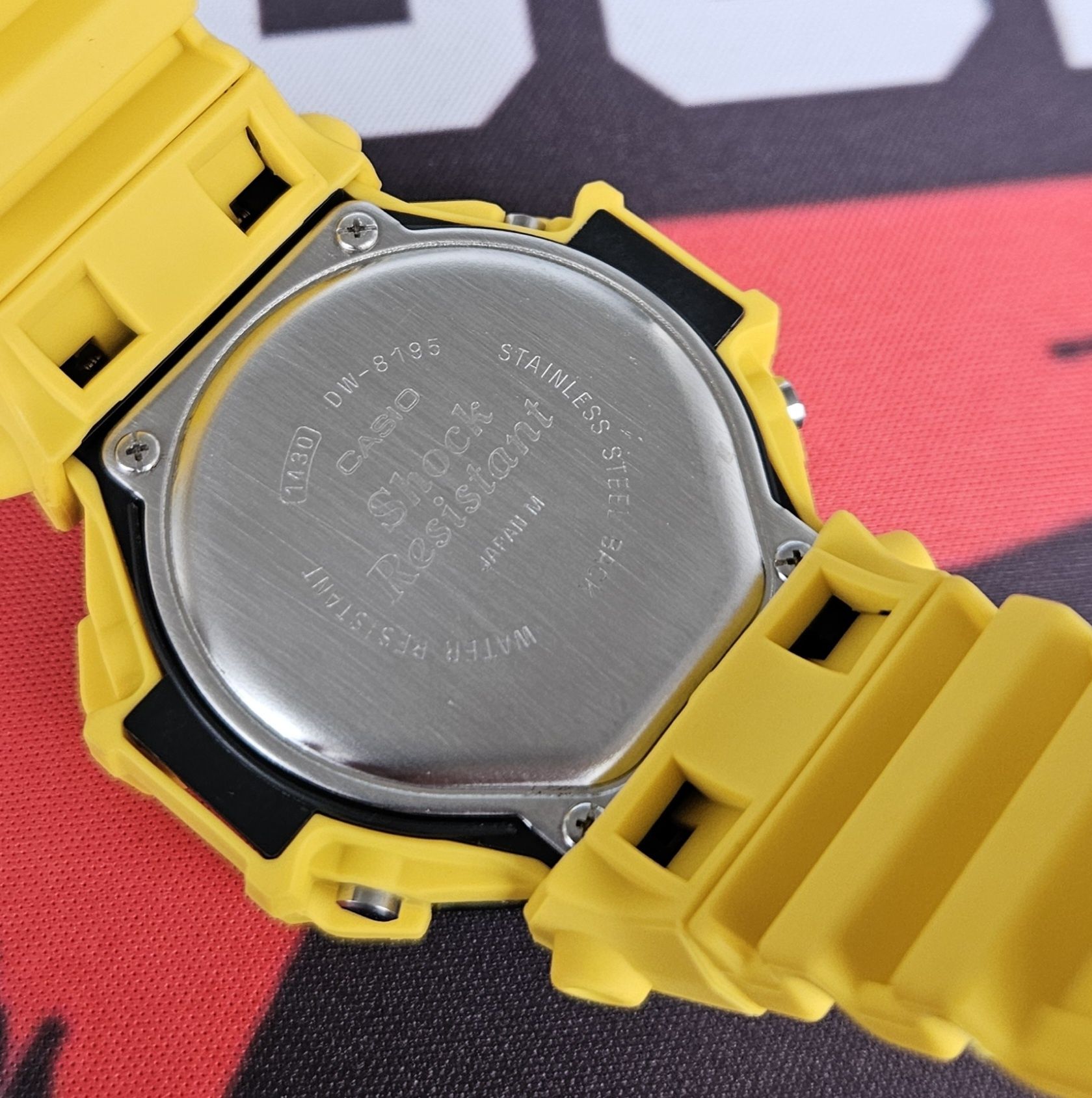 DW-8195 Fox Fire Gangsters Hornet vintage-G Casio G-shock 1995