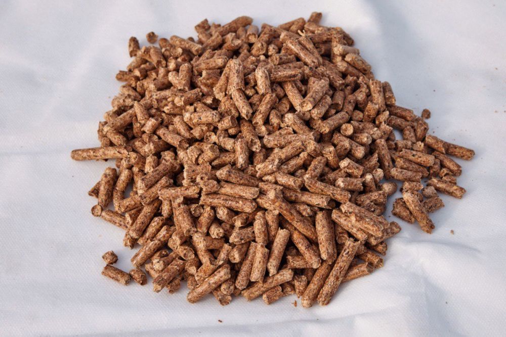 Пелети паливні, деревні гранули для опалення 6мм