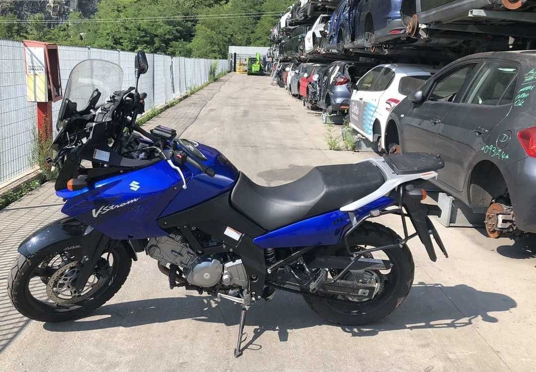 Запчастини Suzuki V-Strom 650 Двигун та інше розборка Suzuki DL650