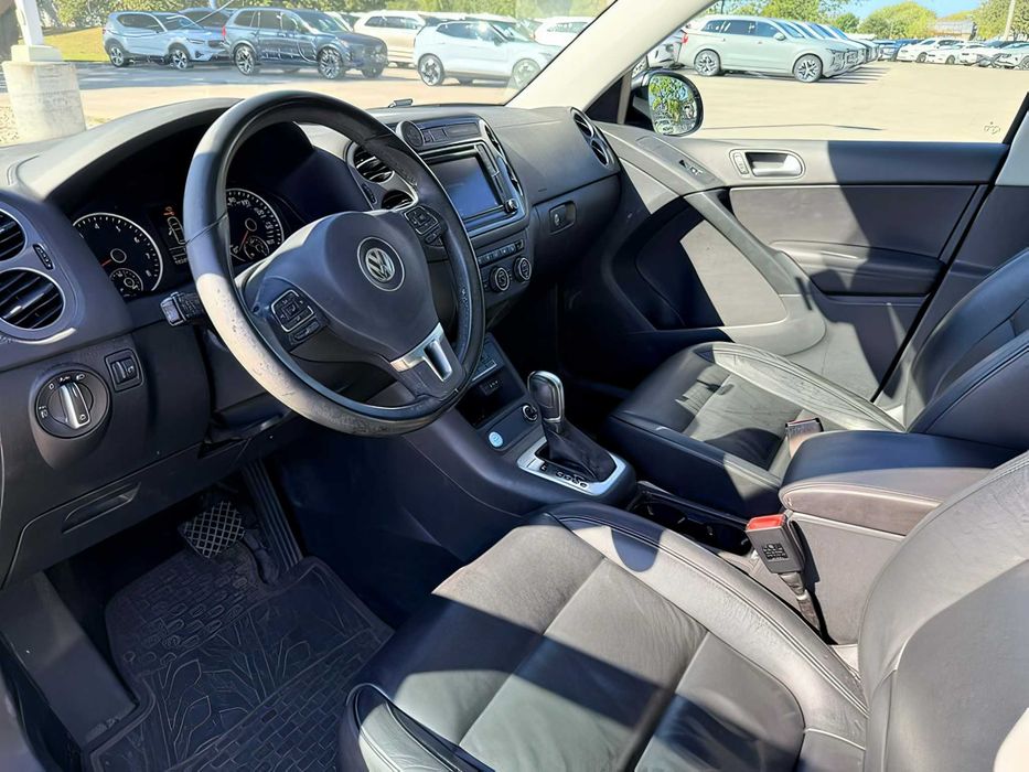 Volkswagen Tiguan      2017