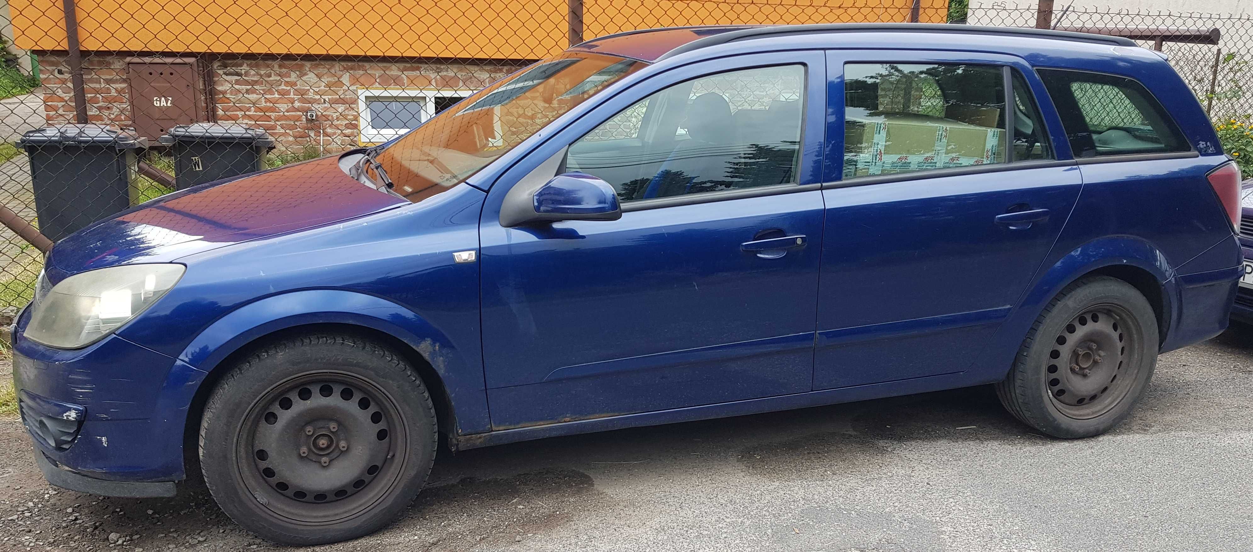 Opel Astra H kombi, 1,7 CDTI (2005) uszkodzony