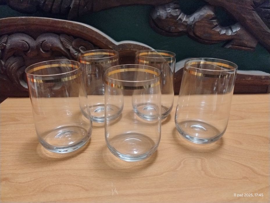 Szklanki zestaw 5 szklanek PRL
