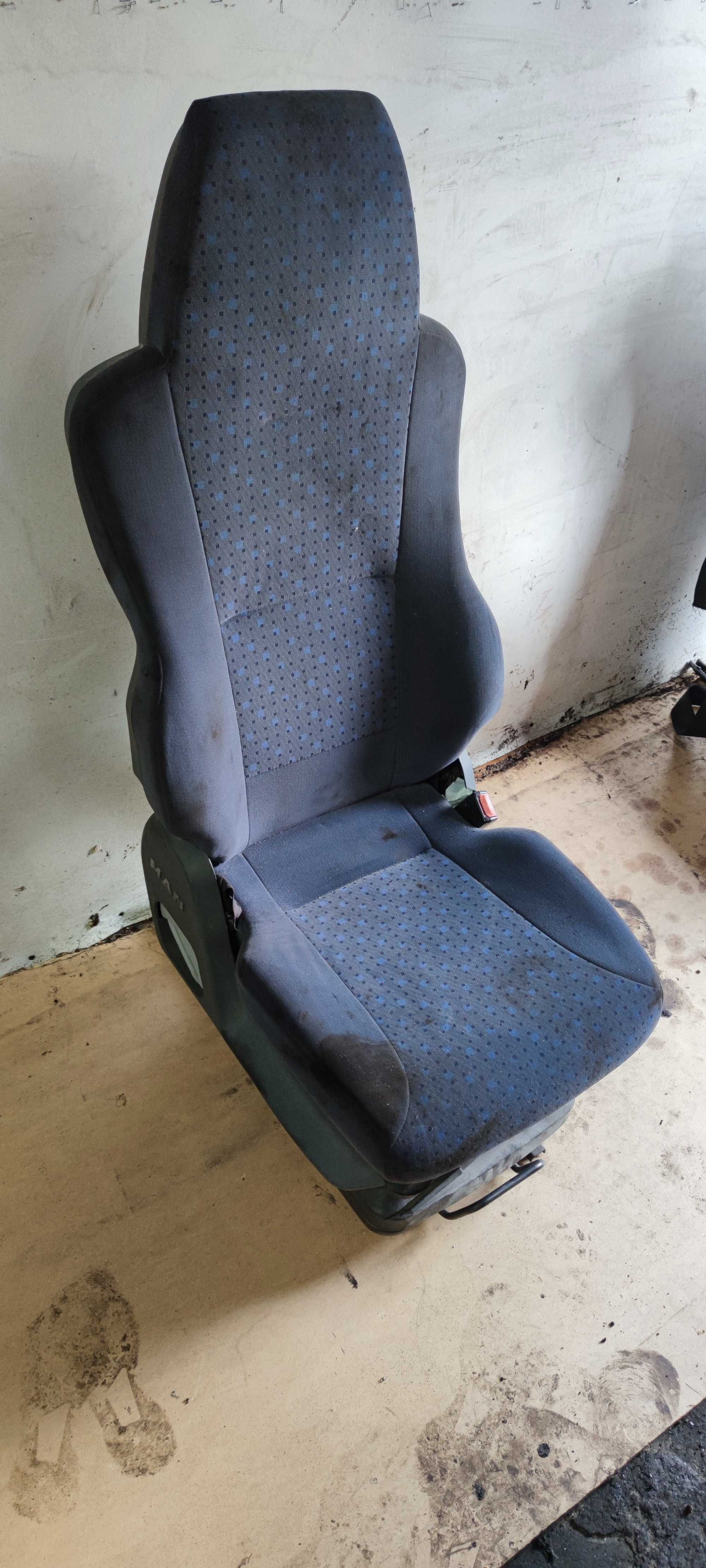 MAN TGA 18.390 Fotel Prawy Pasażera