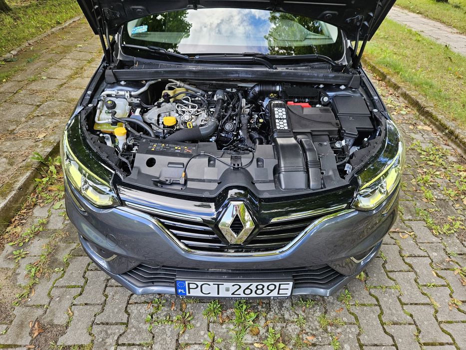 Rezerwacja Megane kombi limitem salon automat edc