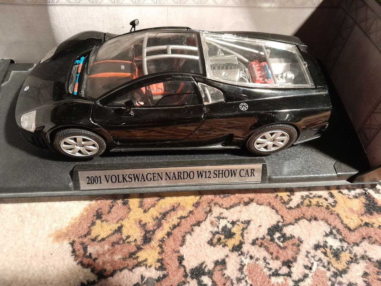 Коллекционная масштабная модель 1:18 автомобиля Volkswagen Nardo W12