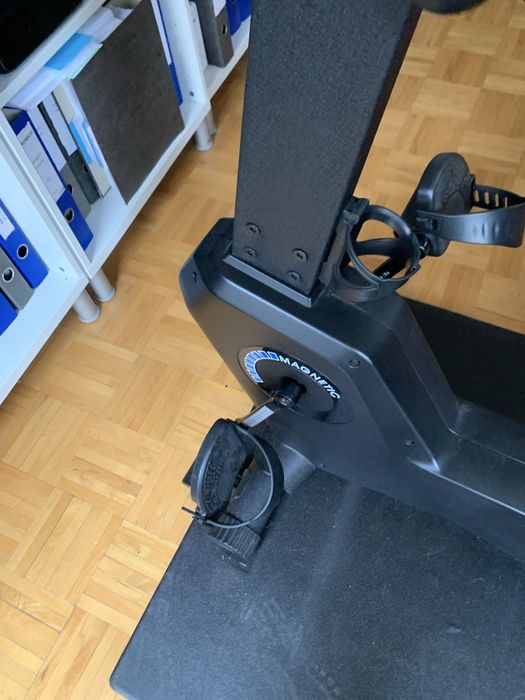 Rower poziomy cardiostrong BC60