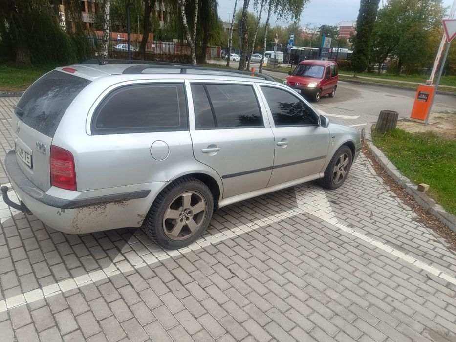 Продам, хороший, надійний автомобіль