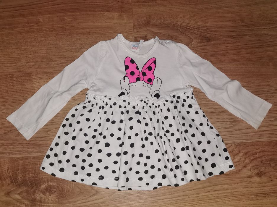 Sukienka rozmiar 74. Biała piękna, stan idealny