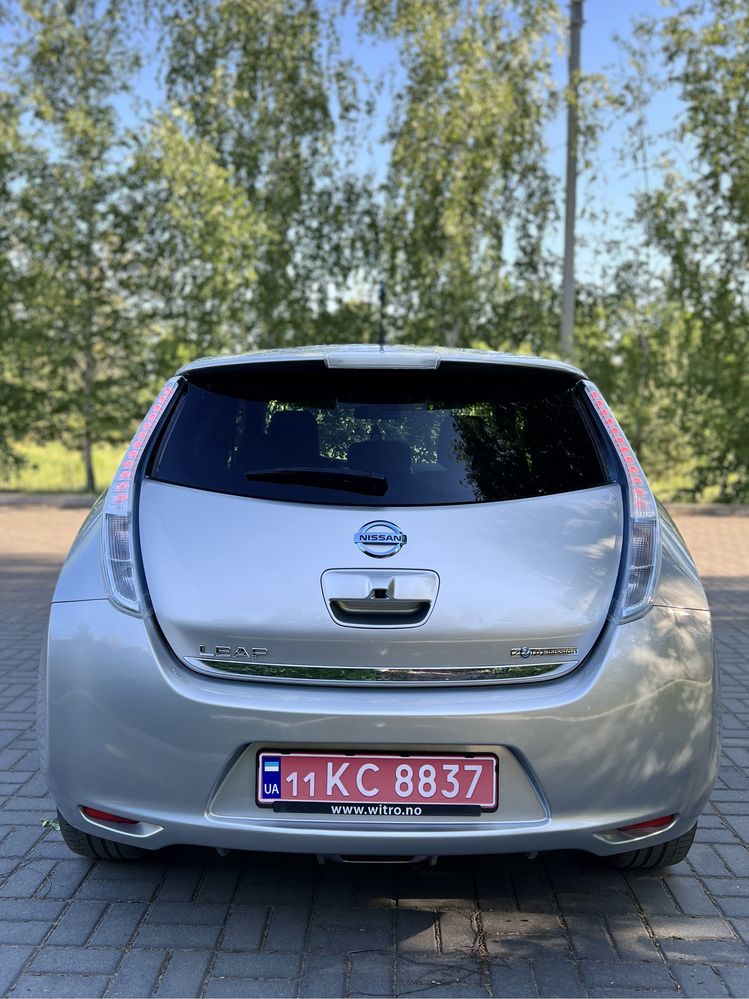 Nissan Leaf 2014рік, 24kWh, Tekna