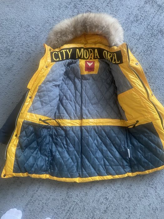 Продам зимову курточку