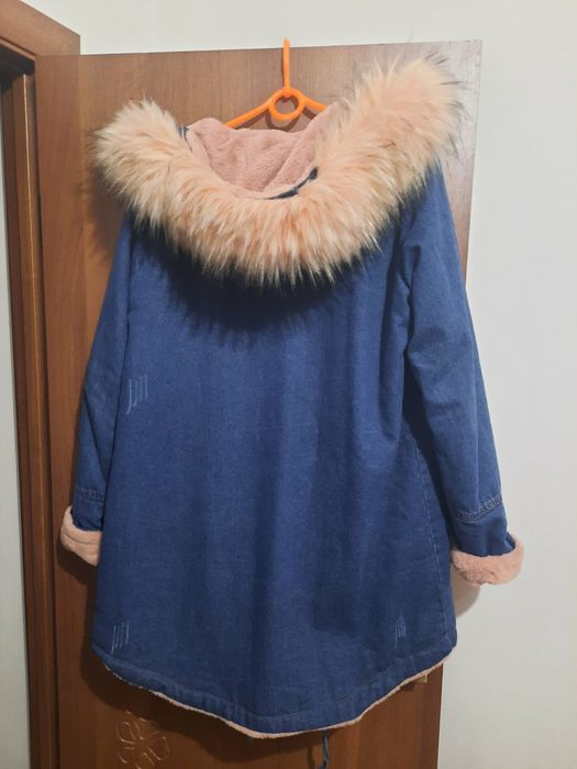 Куртка джинсова жіноча