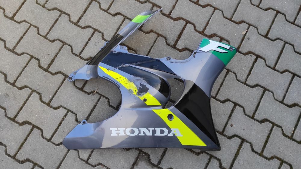 Honda cbr 600 f2 f3 pc31 prawy bok boczek plastik