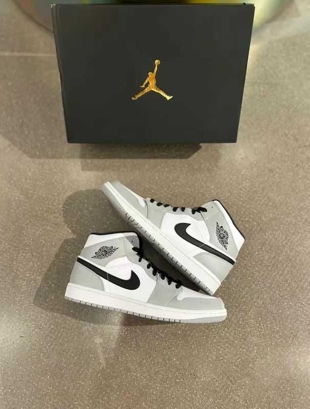 Nike Air Jordan 1 Mid Light Smoke Grey Eu 42