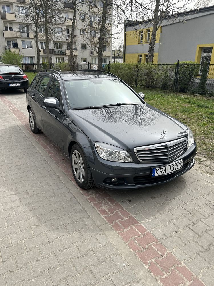 Mercedes C200, 1.8 benzyna, 184 konie Kompresor. Super stan!