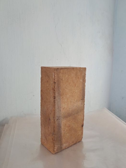 Цегла вогнетривка