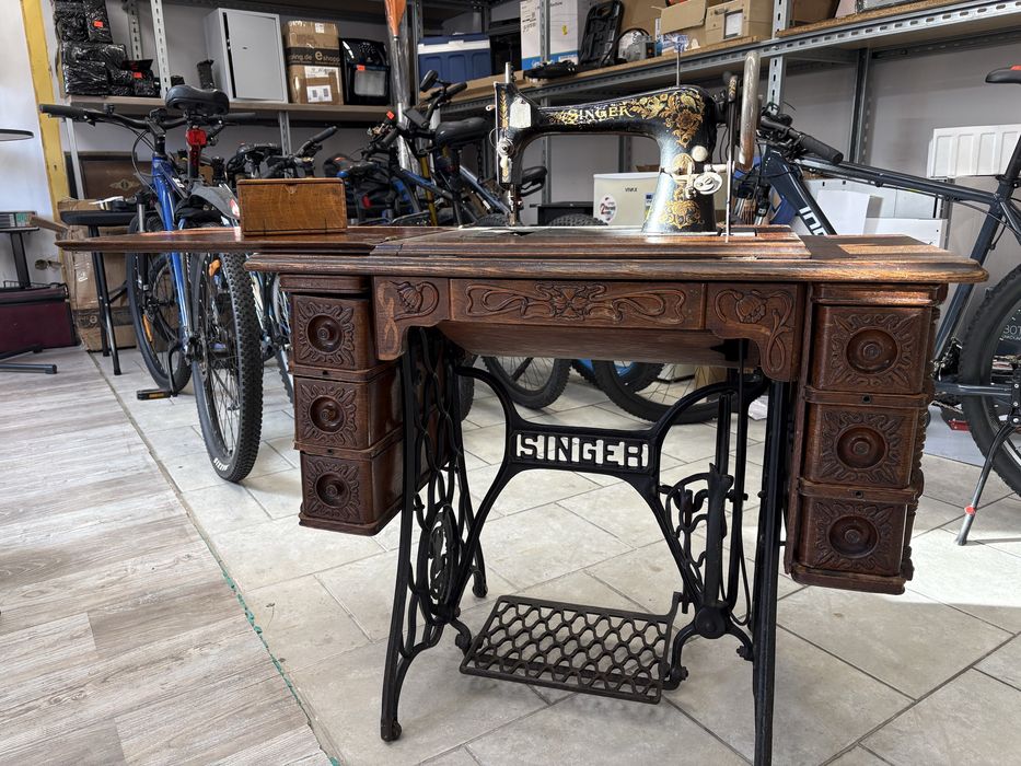Maszyna Singer 1888 rok produkcji w Pełni na chodzie