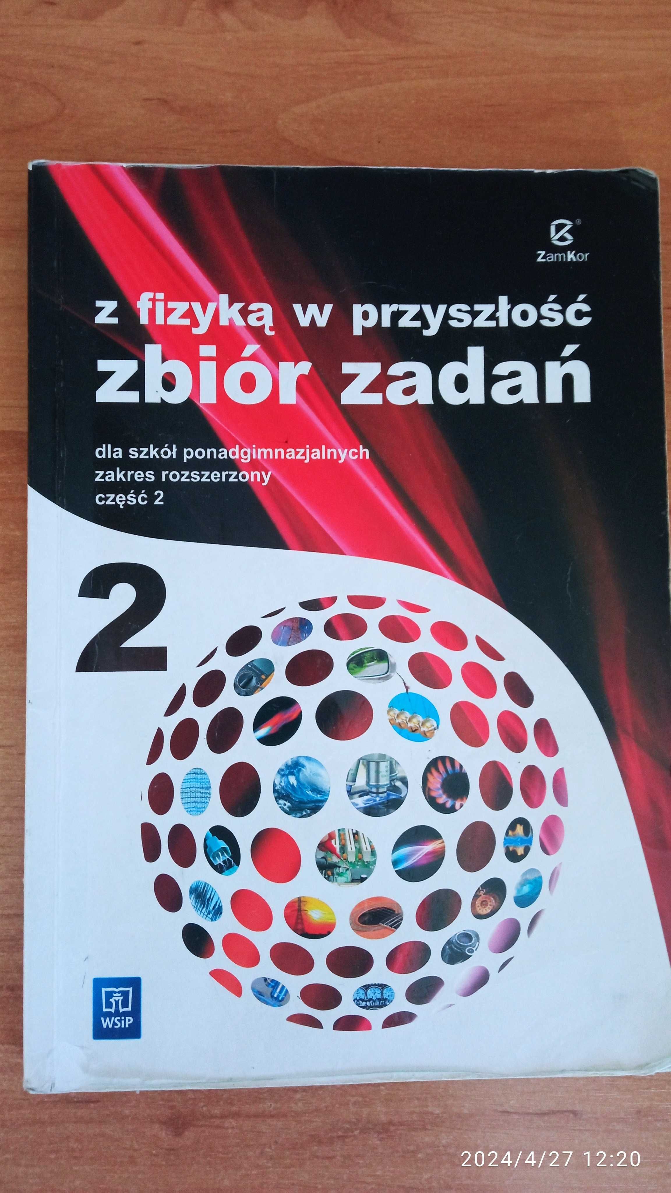 Zestaw różnych książek