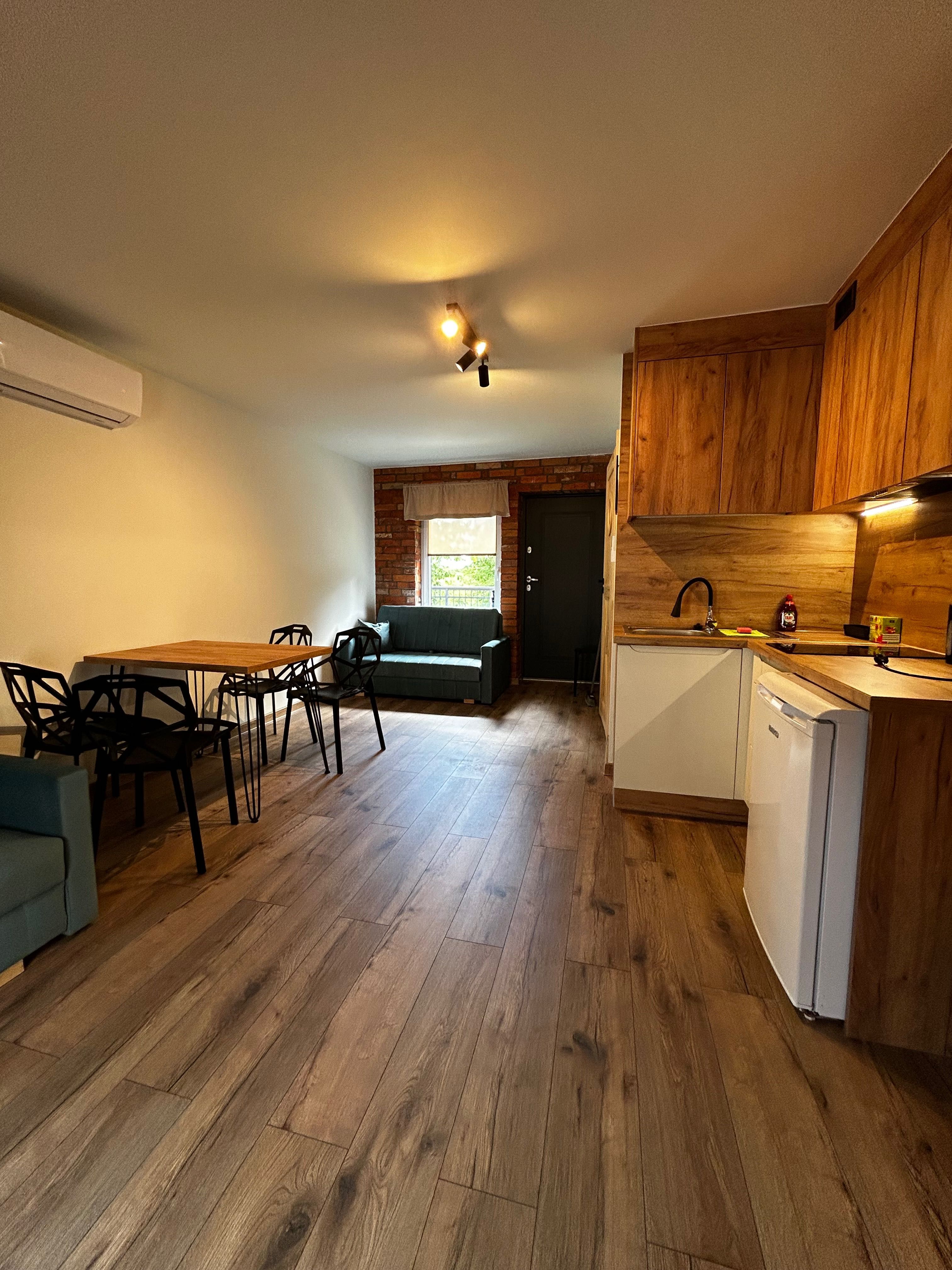 Pokoje studio/Apartament nad morzem Sianożęty (Ustronie Morskie 2 km)