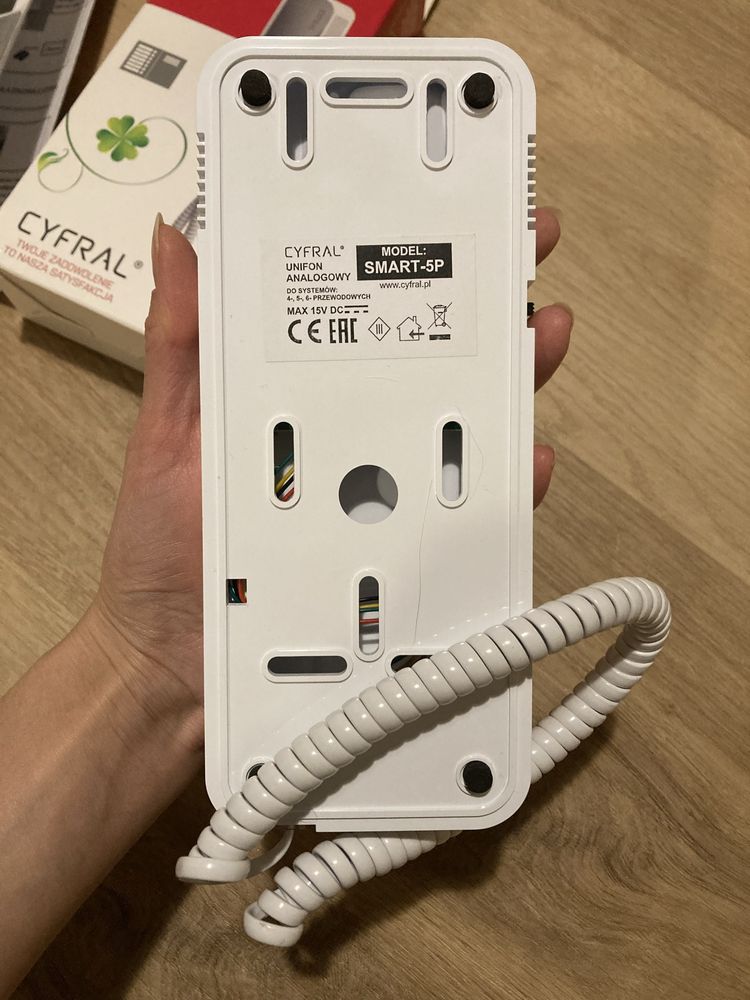 Domofon/unifon biały Cyfral - nowy