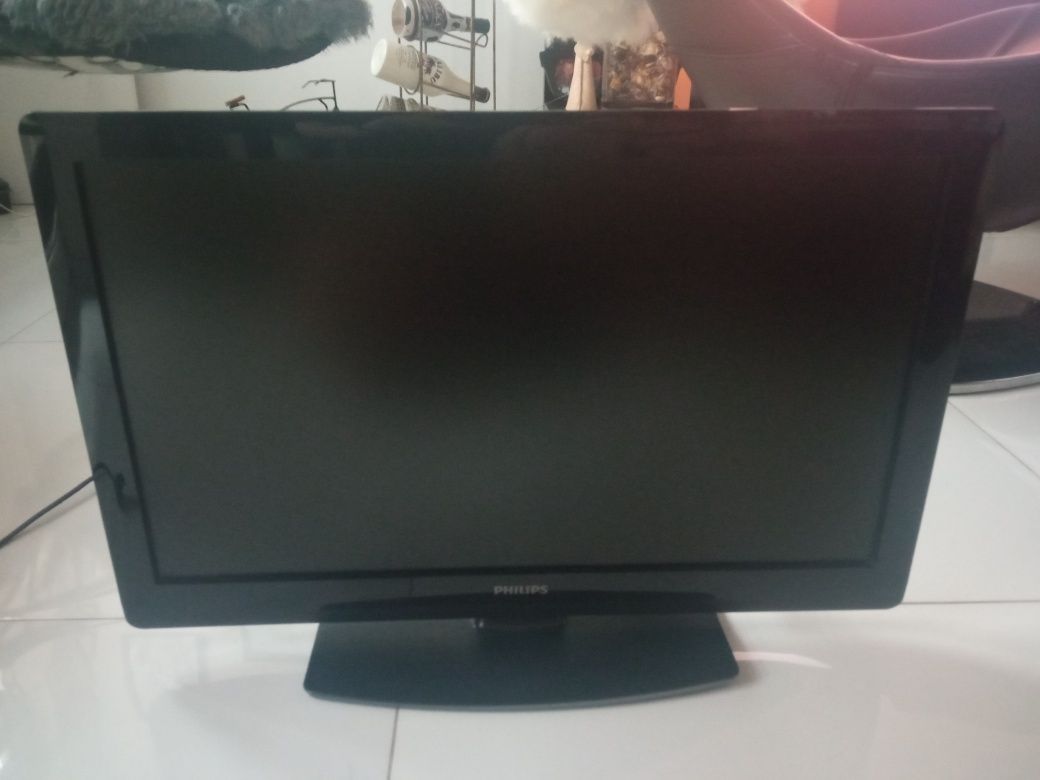 TV Philips LCD 22" PFL 3606