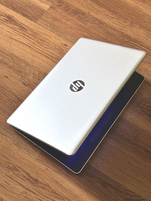 Laptop HP i5 8th gen