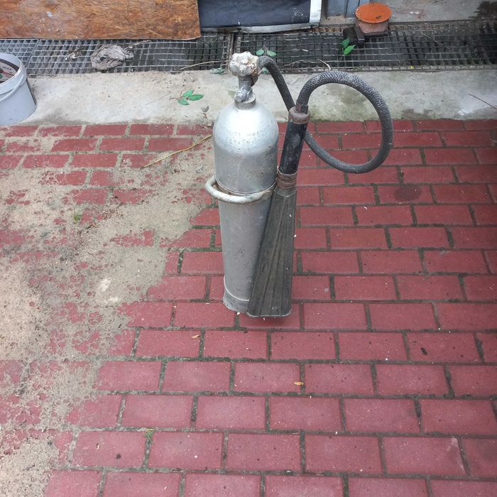 Stara gasnica śniegowa