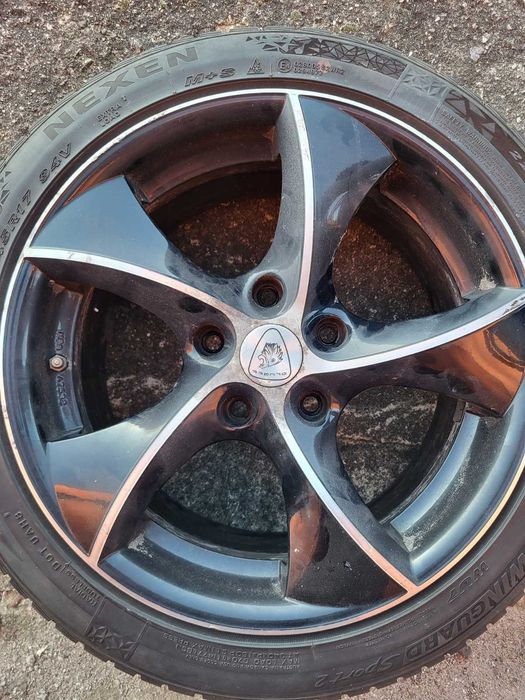 Sprzedam felgi zimnymi oponami