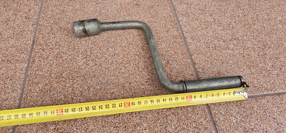 Stary klucz fajkowy M 16