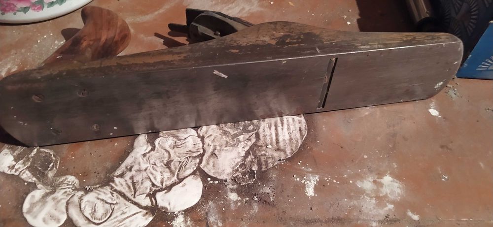 Рубанок металлический СССР (станок). Надежный столярный инструмент.