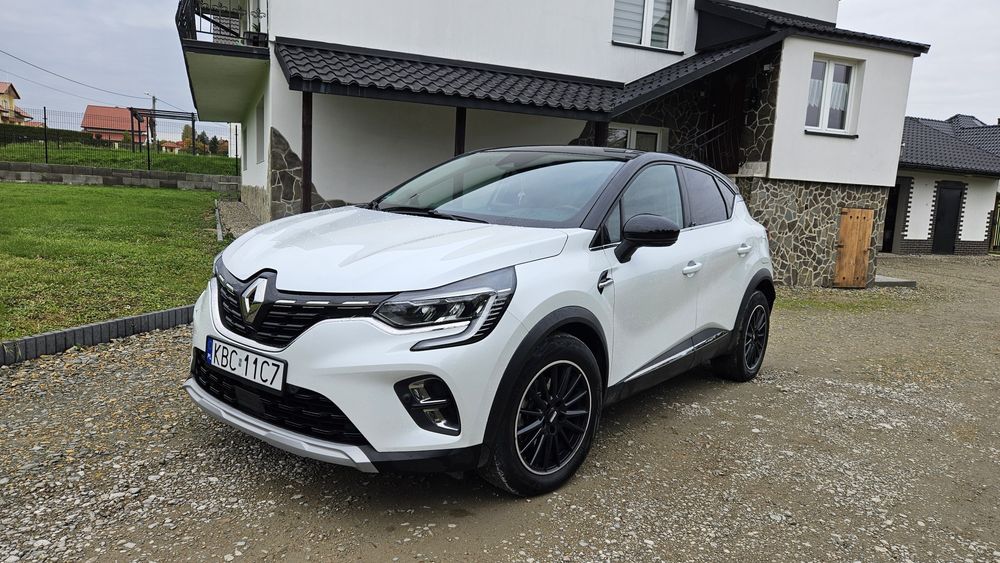 Captur 2021 rok 30 tys kilometrów 1.6 hybryda PLUG-IN