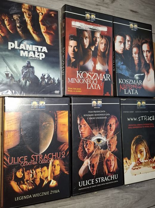 Zestaw 5 horrorów na kasetach VHS i gratis Stan sklepowy