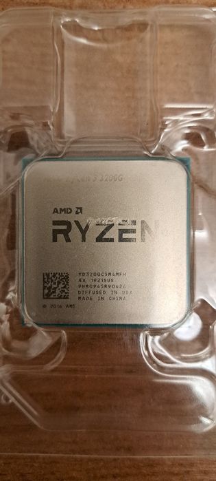 Procesor Amd Ryzen 3 3200G
AMD Ryzen 3 3200G – 4 rdzenie, 4 wątki – SP
