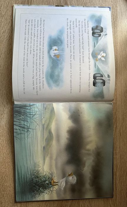 Книга художня для дітей англійською мовою The first snow of winter