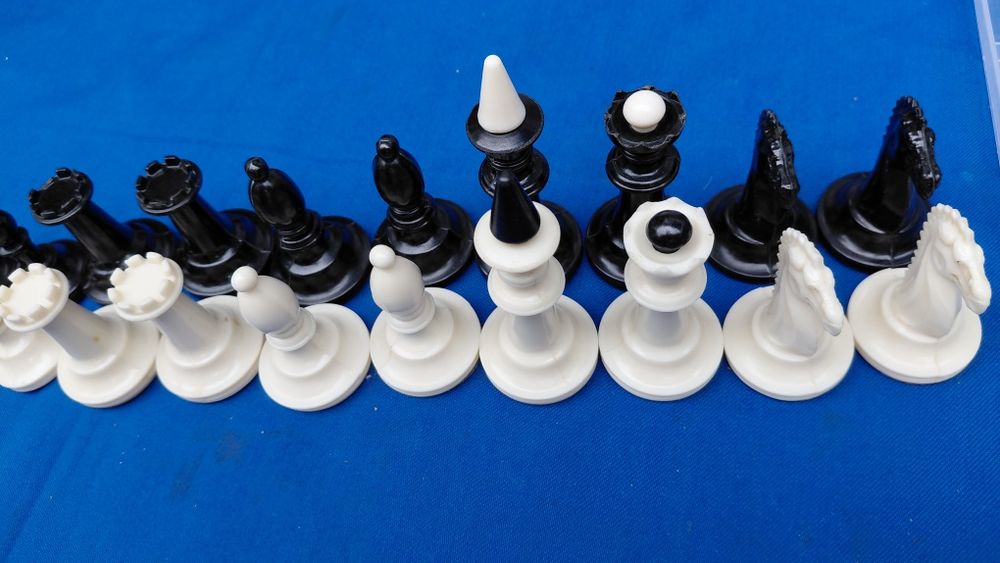 Шахи часів СРСР.  Пластмас