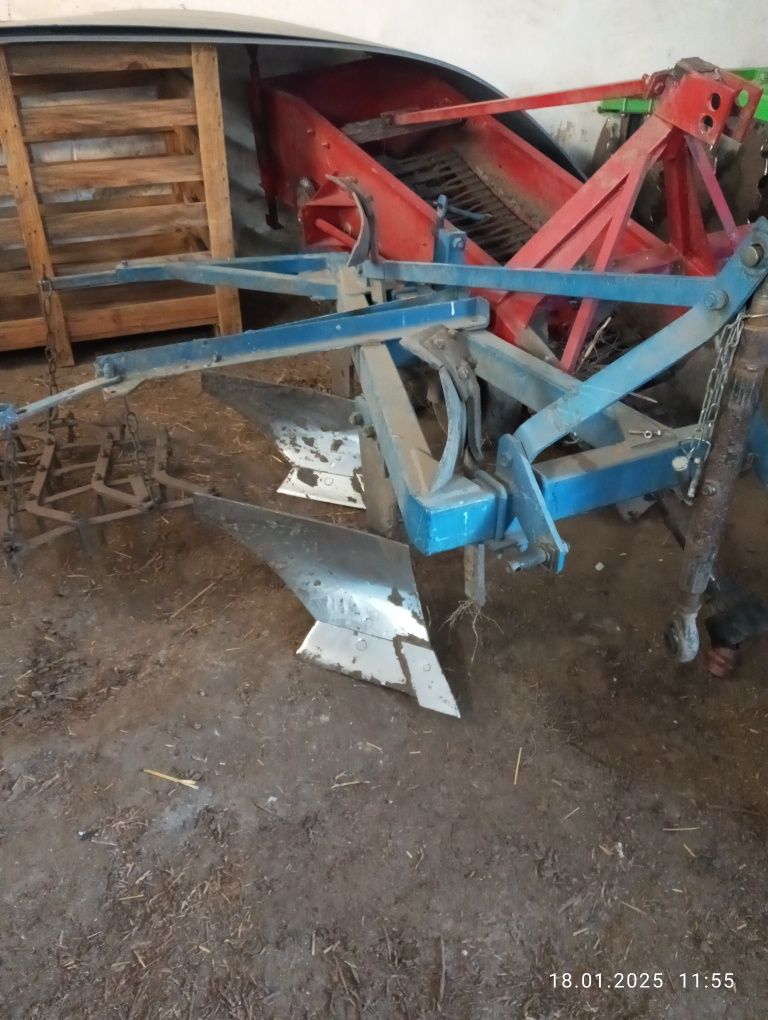 Продам плуг  2.25
