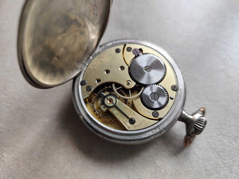 Zegarek kieszonkowy srebrny Omega