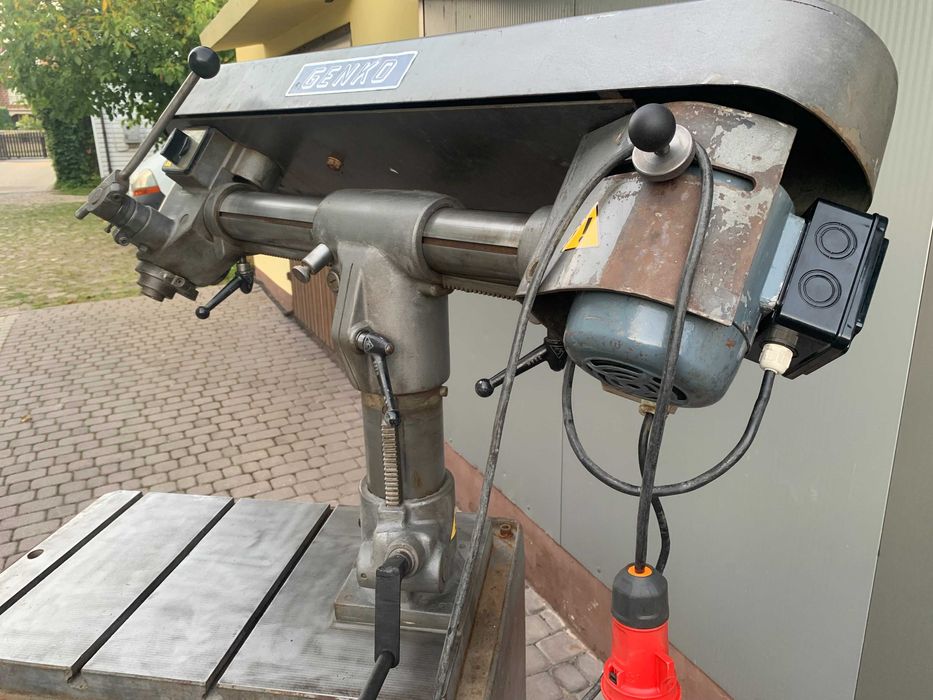 Wiertarka sferyczna radialna promieniowa do metalu stożek 380V bez luz
