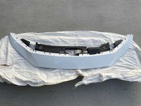 Накладка продовження капота (клюв) Mazda 3 BP, оригінал нова колір 4AD