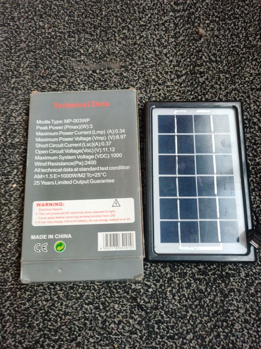 Сонячна.   панель.