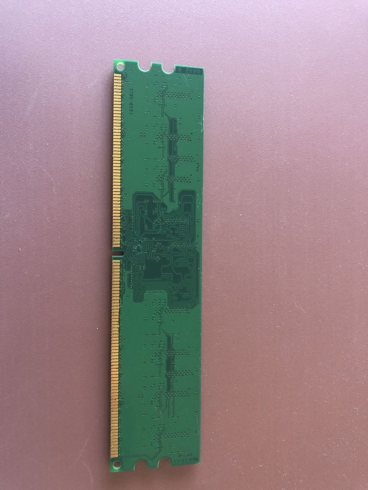 Memoria RAM Micron 512Mb DDR2 CL4