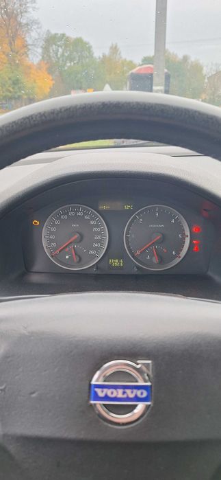 Volvo S40 2.0D 2004 – nowe sprzęgło, ekonomiczny diesel