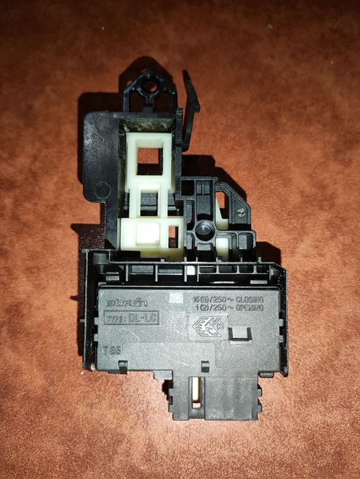 Замок люка (убл) Electrolux, Zanussi  108476514