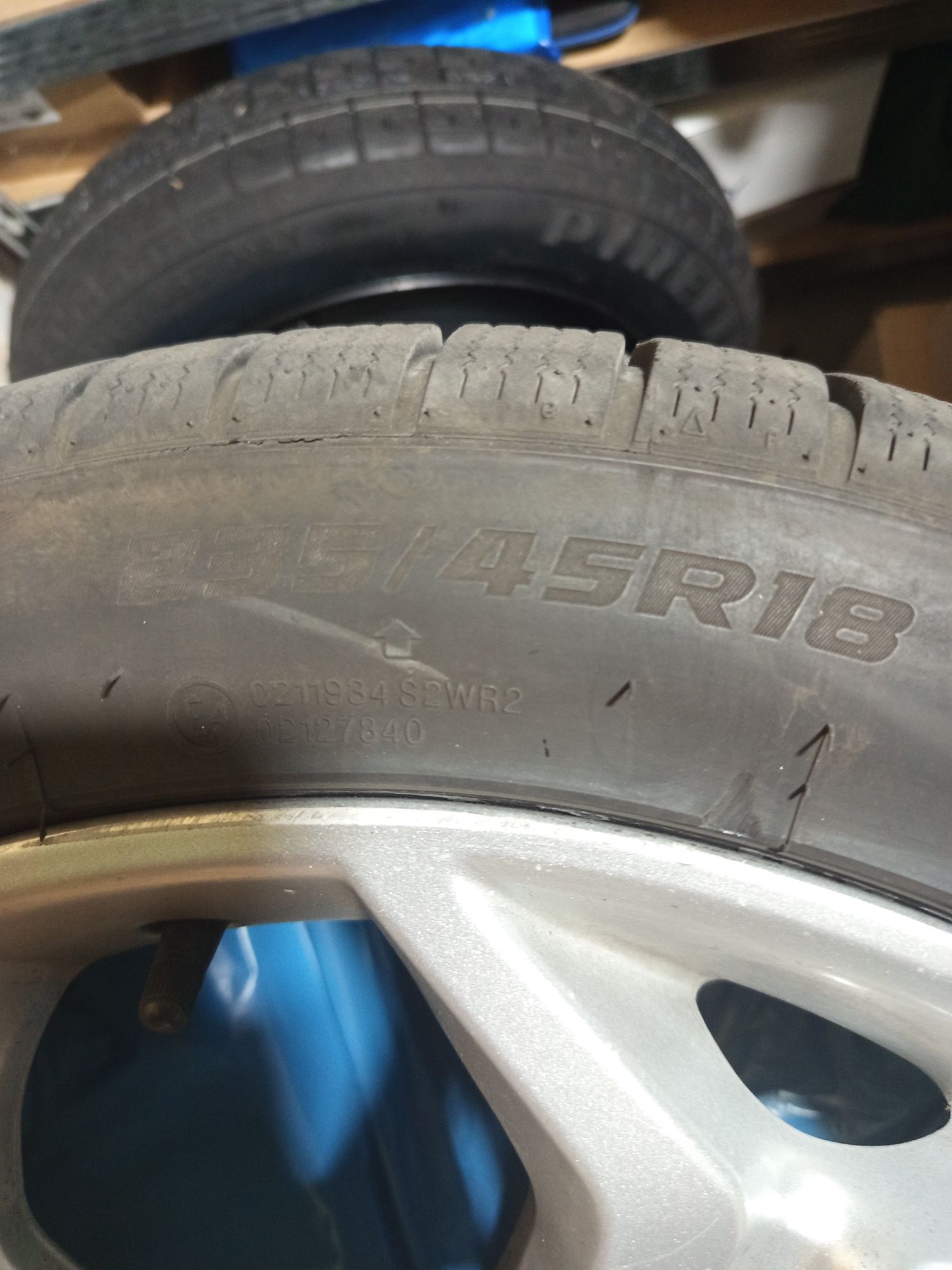Alufelgi r18 wraz z oponami zimowymi