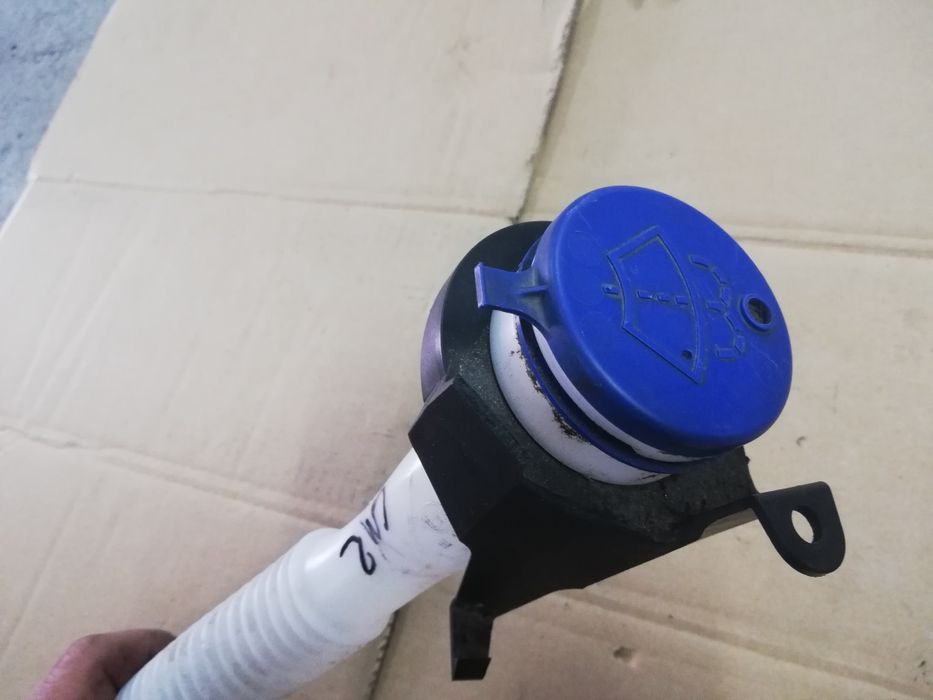 Wlew korek zbiorniczka spryskiwaczy Ford C-max mk2